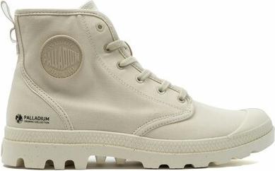 Hellbeige