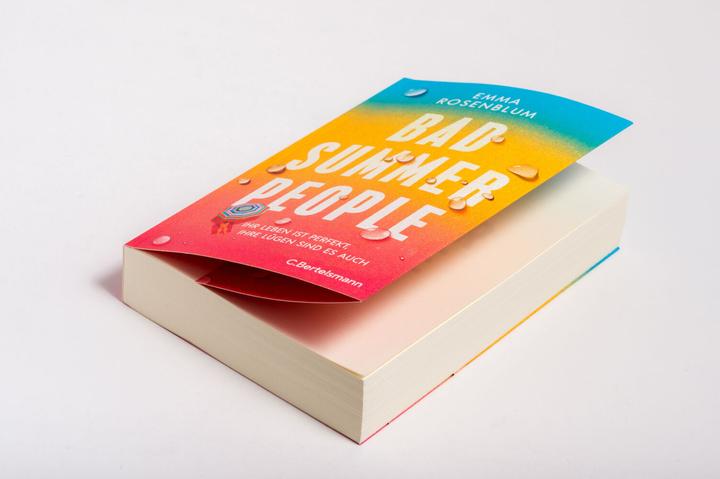 Actual product image Bad Summer People (German, Emma Rosenblum, 2024)