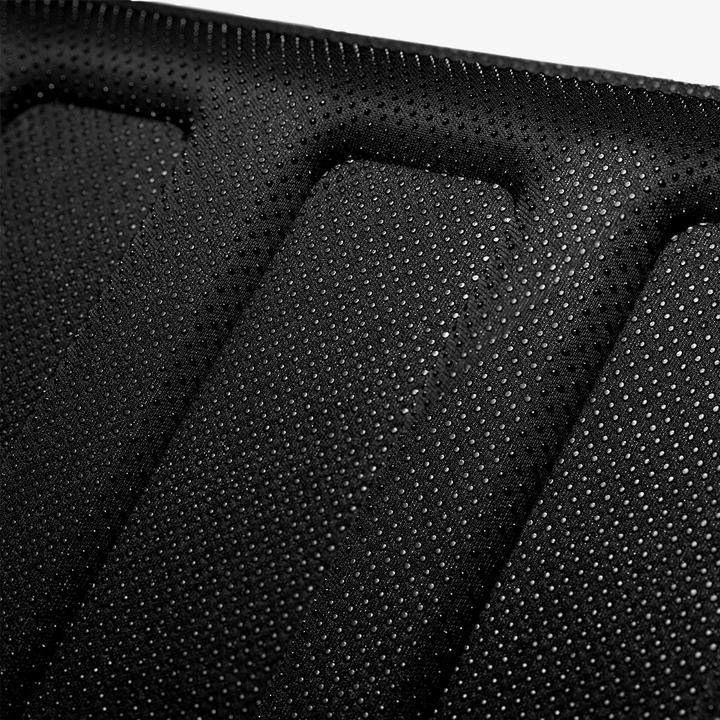Produktbild Spigen Accessory for Tesla Model Y (1 Set à 2 Fussmatten)
