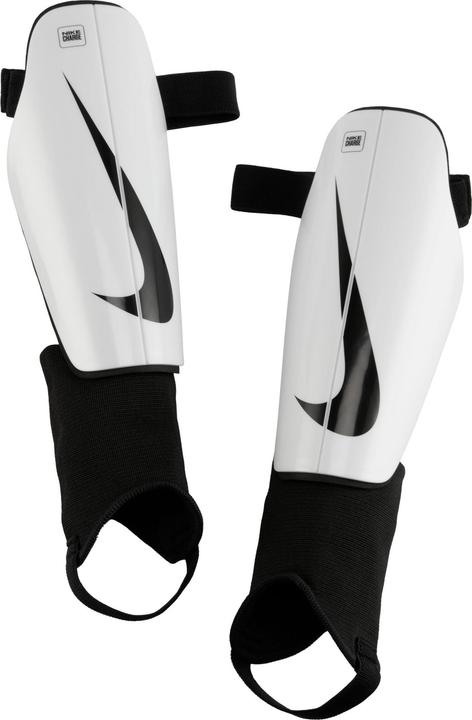 Actual product image Nike Charge shin guards (M)