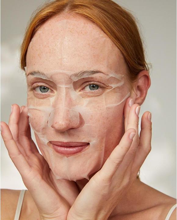 Actual product image NIVEA Glow Boost Cloth Mask Btl (204 ml)