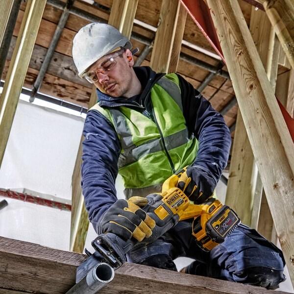 Actual product image DeWalt DCS389X2-QW reciprocating saw 3000 SPM