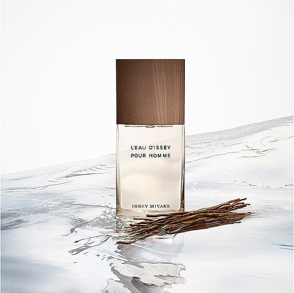 Actual product image Issey Miyake Eau & Vét Eau de Toilette Intense (Eau de toilette, 100 ml)