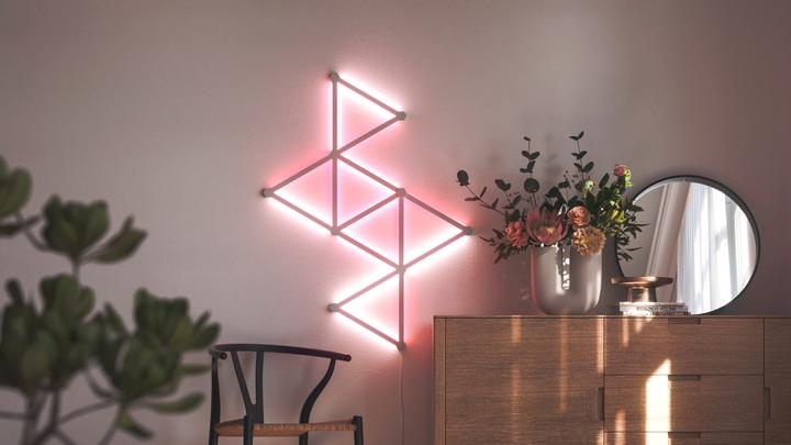 Immagine prodotto Nanoleaf Linee (RGBW, 252 cm, Interno)