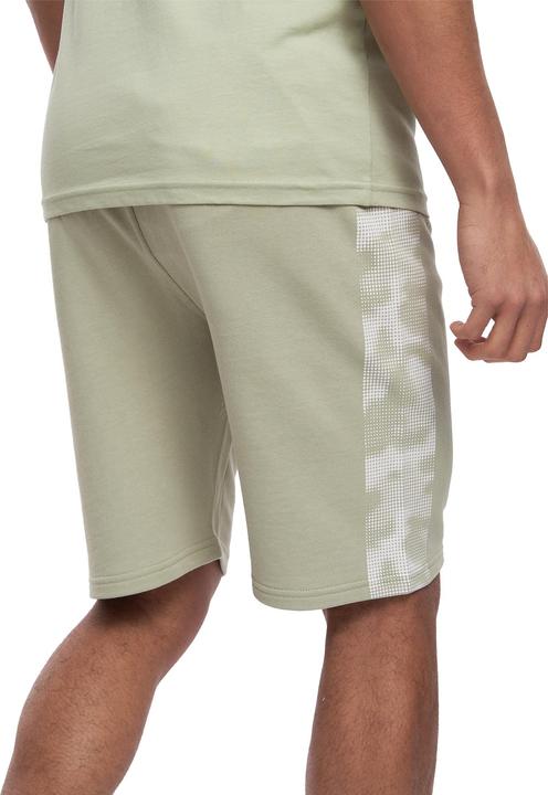 Actual product image Crosshatch Mens Bellmire Shorts (S)