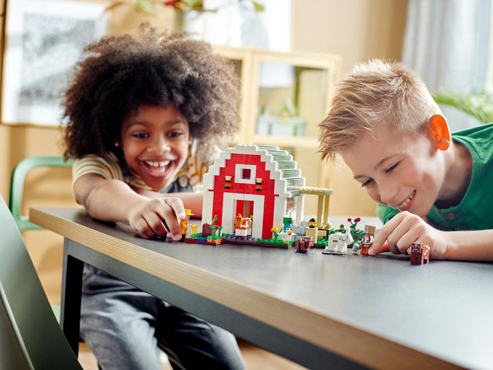 Image du produit LEGO La grange rouge (21187, LEGO Minecraft)