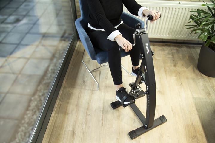 Produktbild Fysic Dualer Mobilitätstrainer FW15 mit Display