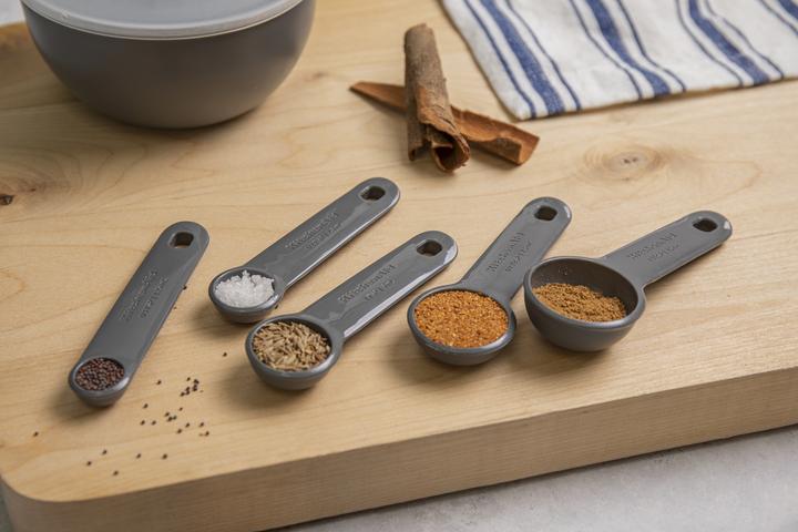 Actual product image KitchenAid Ka Set Of 5 Measuring Spoons Grey