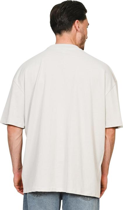 Produktbild Casual Classics TShirt Verlängerter Ausschnitt (XXL)