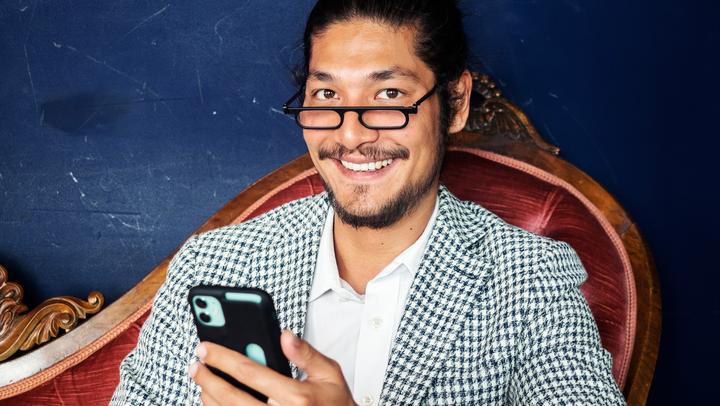 Actual product image read on Case with reading glasses +1 (Apple iPhone XR, Apple iPhone 11)