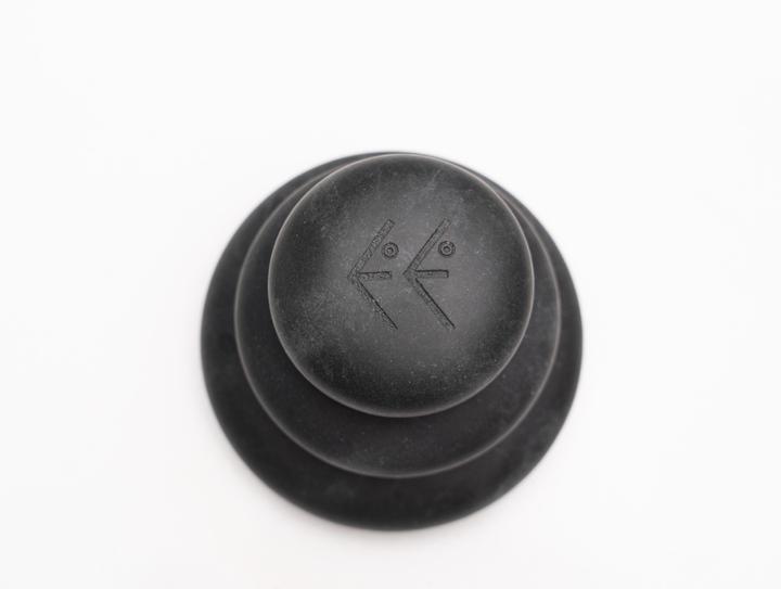 Actual product image Eleeels Hot-Stone-Massage