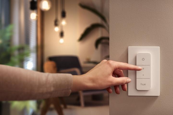 Immagine prodotto Philips Hue Starter set White & Color Ambiance (GU10, 5.70 W, 350 lm, 3 x, G)