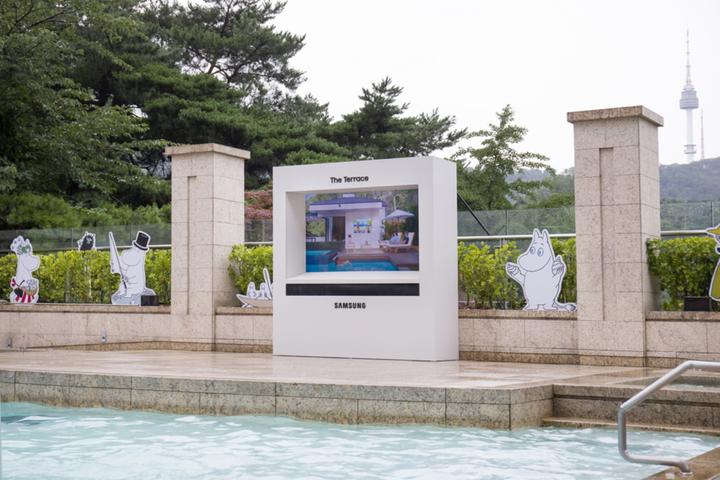 Produktbild Samsung The Terrace GQ75LST7TAU (75", QLED, 4K, 2020)