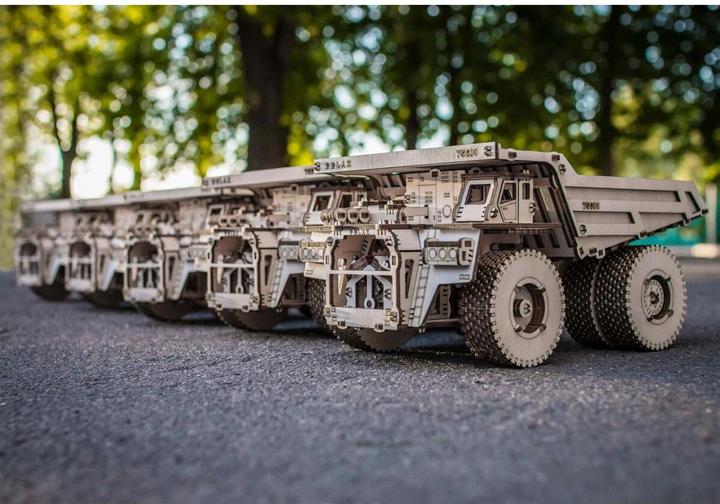 Image du produit Eco Wood Art Camion à benne BelAZ-75600