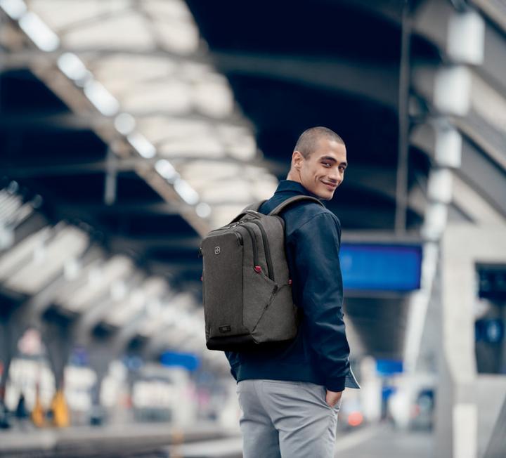 Actual product image Wenger MX Professional (21 l)