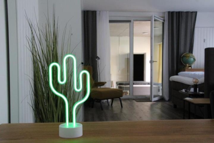 Image du produit Happy Lamp Lampe néon cactus