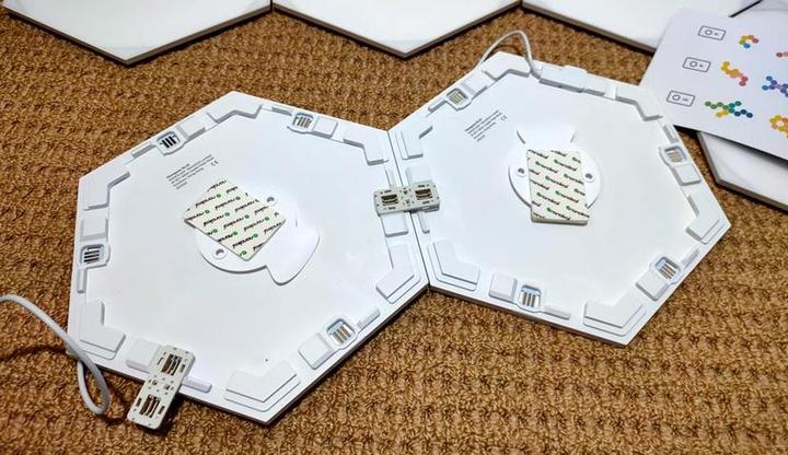 Actual product image Nanoleaf Shapes Hexagon Starter Kit (9x) (100 lm)