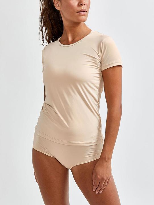 Actual product image Craft Core Dry Tee W (XS)