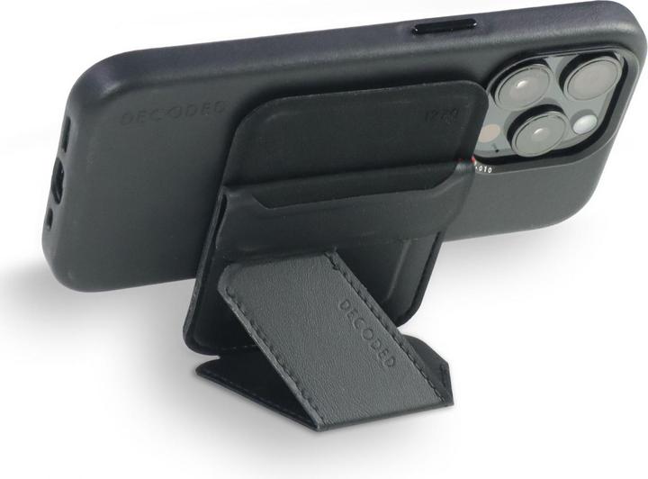 Actual product image Decoded Silicone MagSafe Card Stand Sleeve Graphene (Apple iPhone X)
