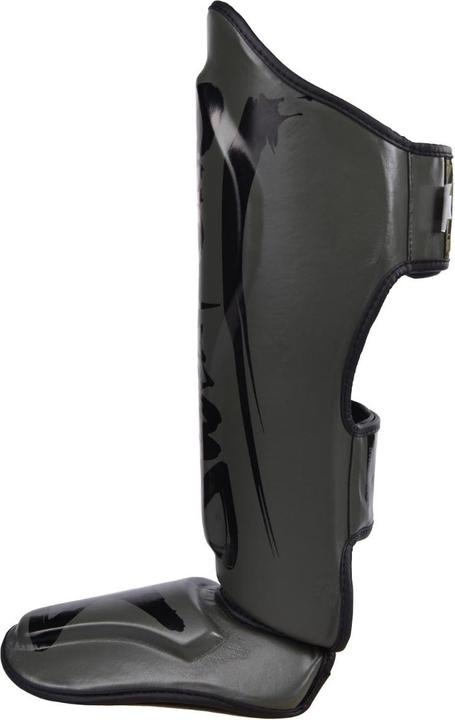 Actual product image 8Weapons Schienbeinschoner, Unlimited 2.0, olive-black, L (L)