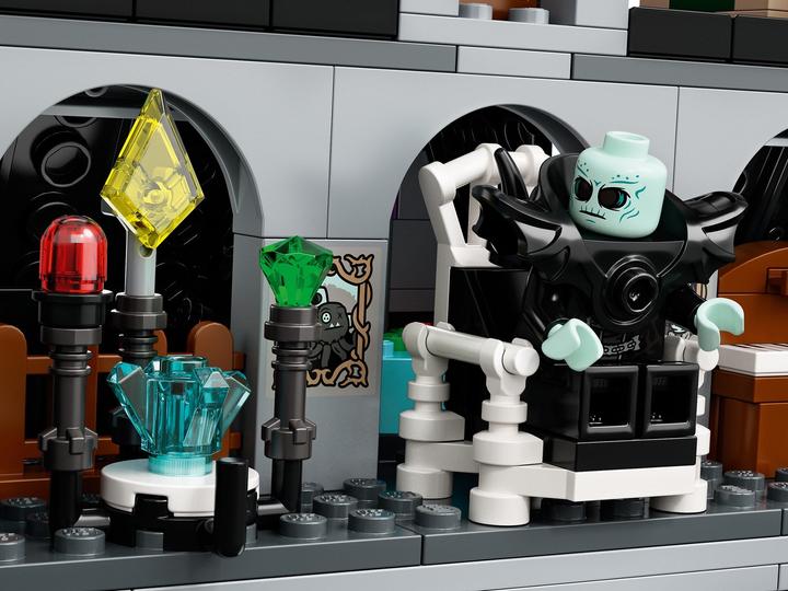 Produktbild LEGO Geheimnisvolle Burg (70437, LEGO Hidden Side)
