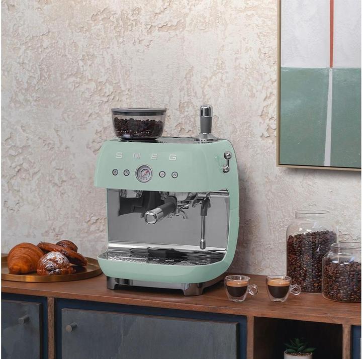 Actual product image Smeg EGF03PGEU (EU plug)