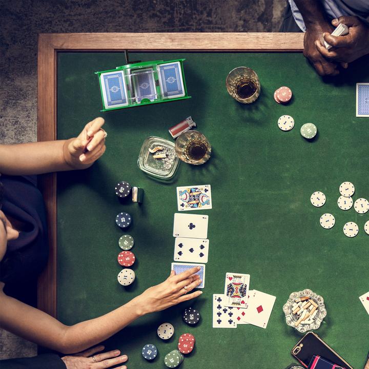 Actual product image Relaxdays Card shuffler