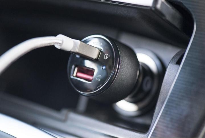 Immagine prodotto ednet Adattatore di ricarica per auto