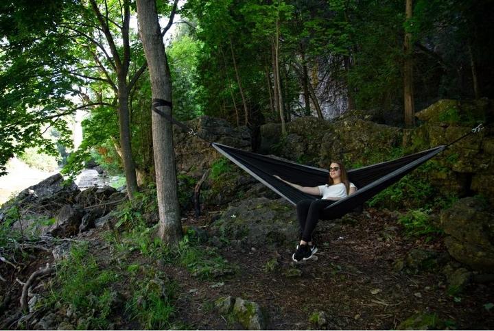Image du produit Vivere Hammock Parachute Hammock Black/Grey (181 kg)