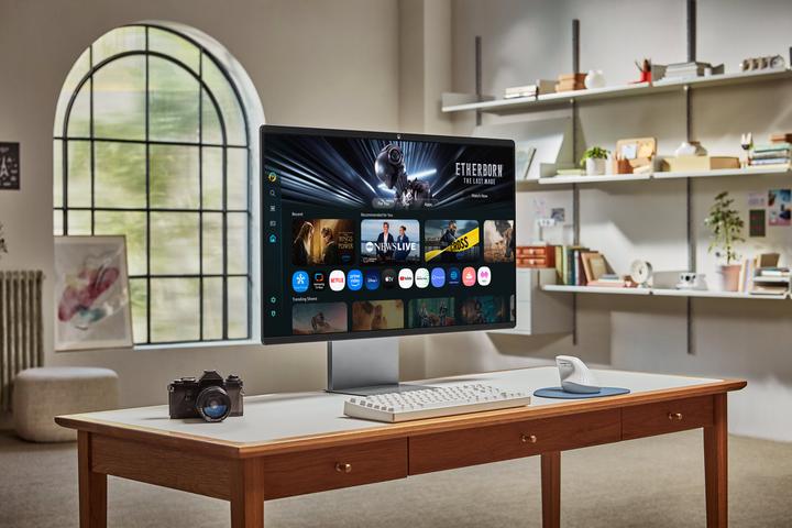 Actual product image Samsung Smart M9 – M90F (3840 x 2160 Pixels, 32")
