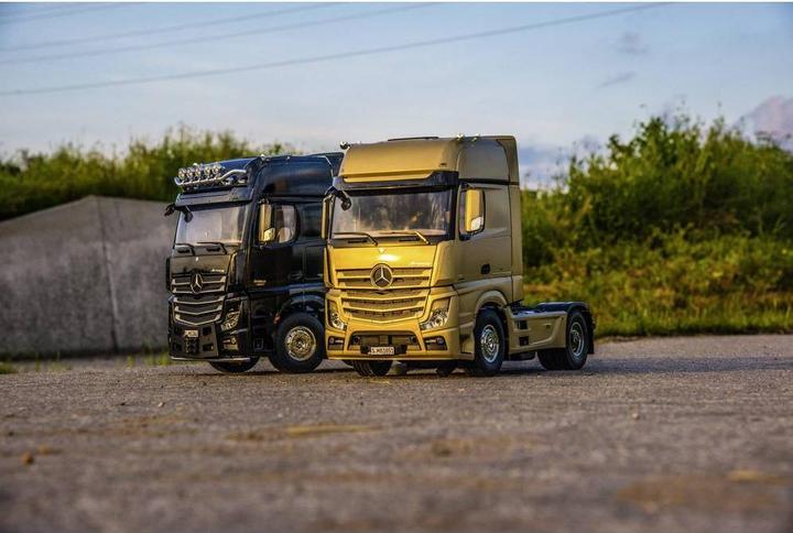 Produktbild Tamiya Mercedes B. Actros1851 GigaSpace (Kit)