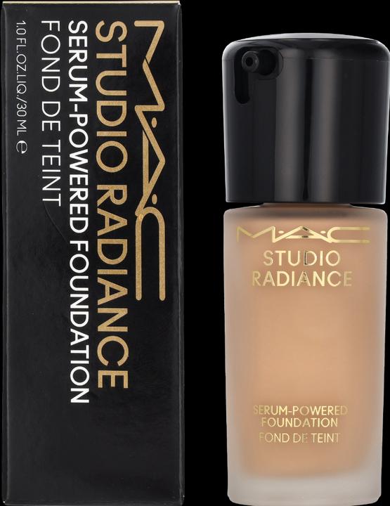Actual product image MAC Cosmetics M.A.C. Studio Rad Serum Pow Fond de Teint NC15 (NC15)