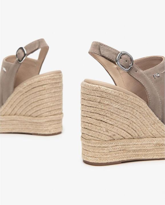 Actual product image Nero Giardini Pumps (39)
