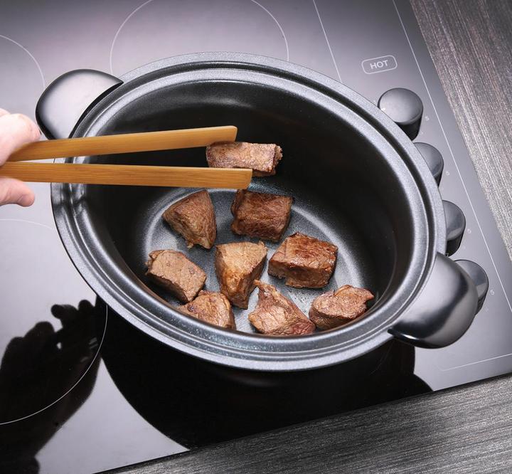 Actual product image Russell Hobbs 22750-56 MaxiCook digital slow cooker (CH plug)