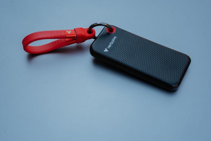 Produktbild Verbatim Pocket SSD (2000 GB)