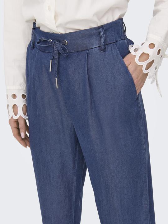 Image du produit Only ONLPOPTRASH Gerade geschnitten Hose Hose (32)