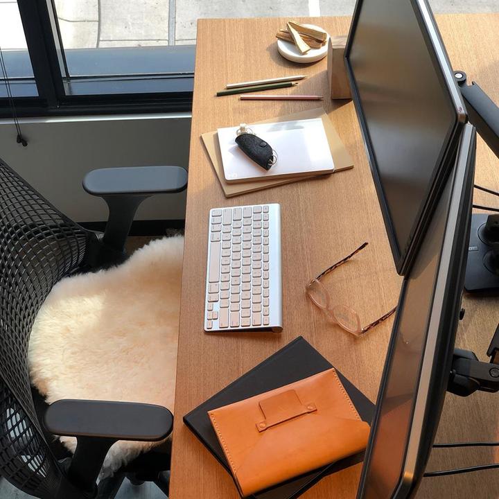 Actual product image Ergotron Mxv Desk Dual Monitor Arm With (Table, 24.02")