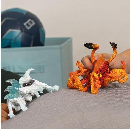 Actual product image Schleich Ice beetle vs. fire octopus