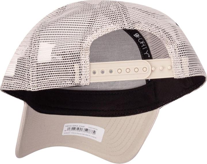 Actual product image New Era A-Frame Trucker Cap - Brand Patch Stone Beige (One size)