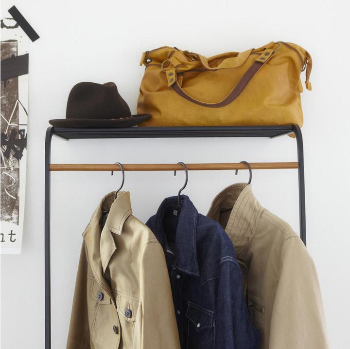 Produktbild Yamazaki Lehnende Garderobe mit Ablage TOWER