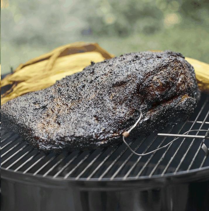 Actual product image Weber Smokey Mountain Cooker (57 cm)