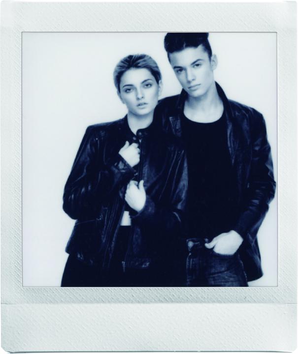 Actual product image Fujifilm Instax Square Monochrome (Instax Square)