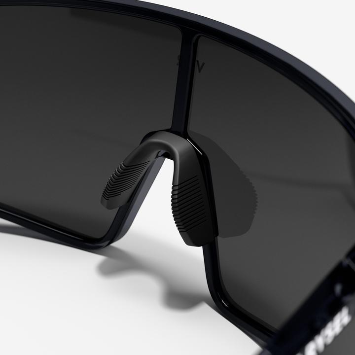Actual product image Van rysel Fahrradbrille RR 900 Perf Zeissgläser grau/durchscheinend (Grey, Black translucent, Zeiss lenses grey)