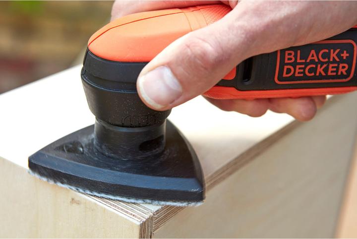 Image du produit Black & Decker Black+Decker Ponceuse Delta sans fil 12V (Plateau de ponçage triangulaire)