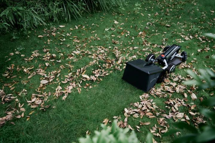Actual product image EcoFlow Blade Lawn Sweeper Kit (Lawn mower, Grass catcher + collection bag)