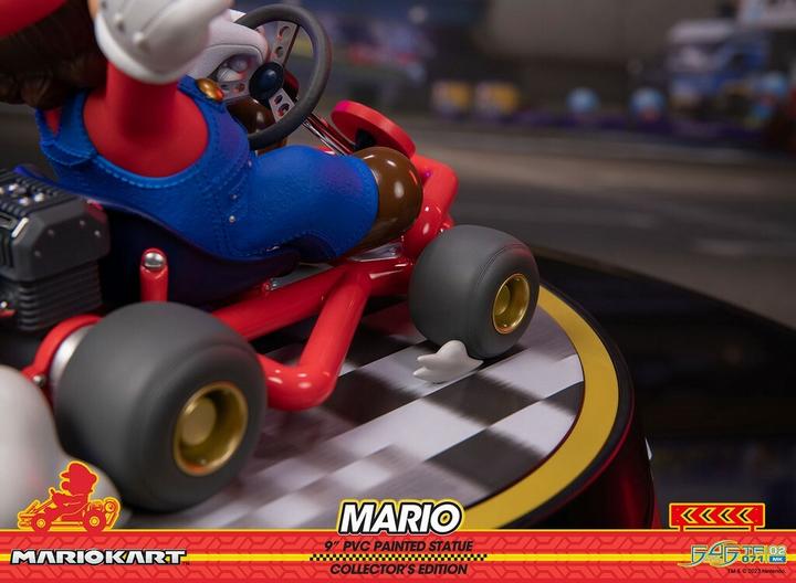 Produktbild First 4 Figures Mario Kart