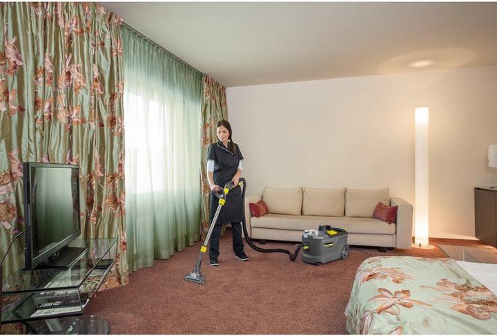 Actual product image Kärcher Professional CarpetPro PROFESSIONAL RM 764 Carpet Cleaner Canister (10l)