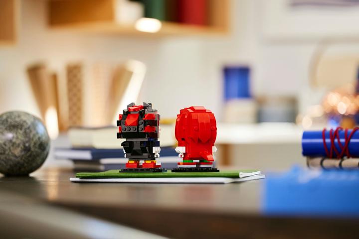 Produktbild LEGO BrickHeadz Sonic the Hedgehog Knuckles & Shadow (40672, LEGO Brickheadz)