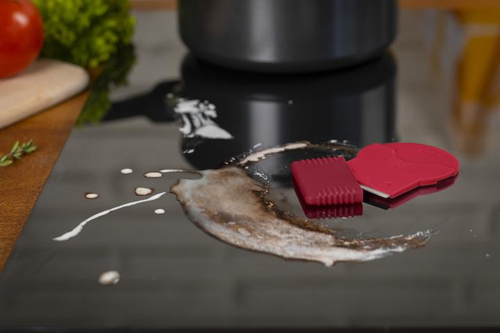 Actual product image Kuhn Rikon Swiss hob scraper (1 pcs.)