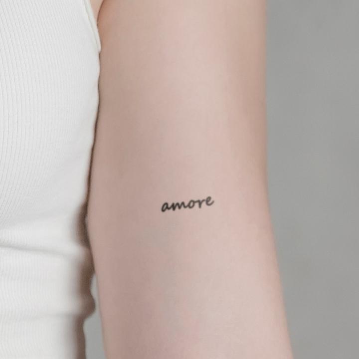 Produktbild minink Temporäres Tattoo – Amore in Schreibschrift
